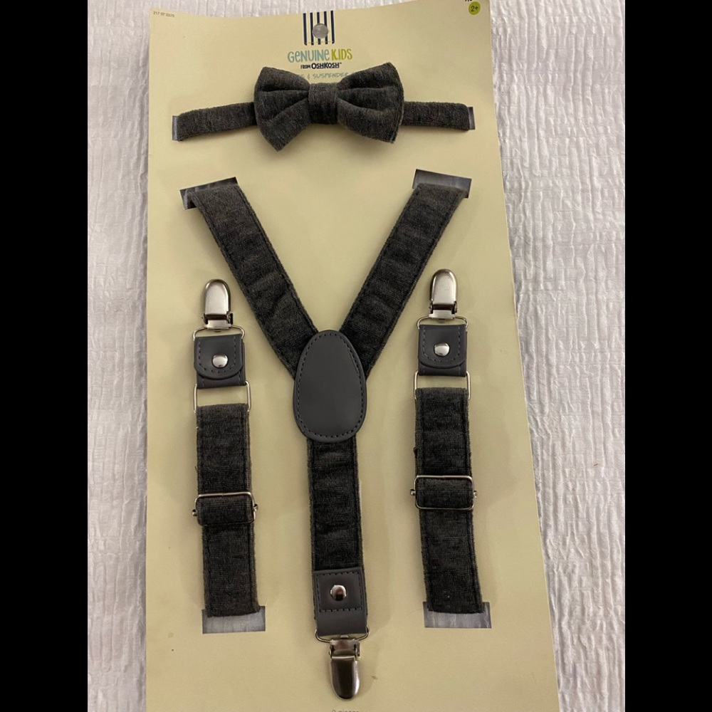 Oshkosh adjustable bowtie and suspenders set: NWT.